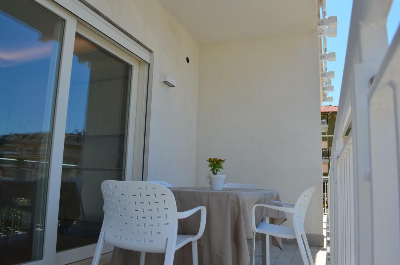 Apartments Sperlonga Εξωτερικό φωτογραφία